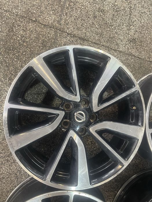 19 “нисан джанти цола 5х114 .3