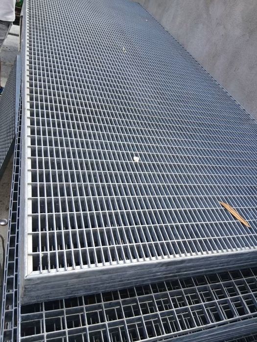 Gretare zincate galvanizate