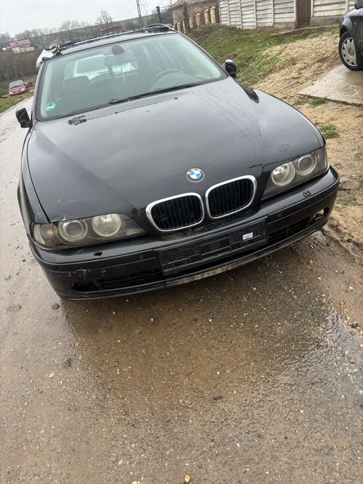 Dezmembrez bmw e39 motor 525 d M57