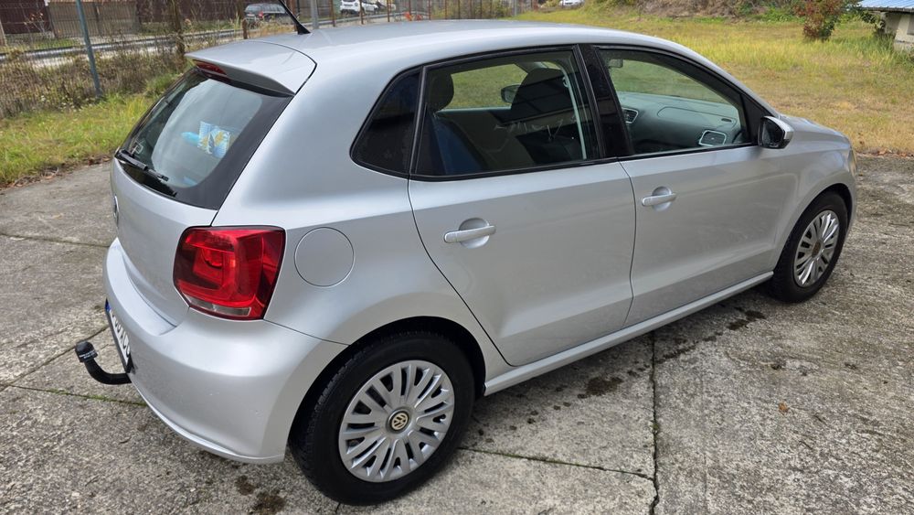 VOLKSWAGEN Polo 2012 — imagine 3