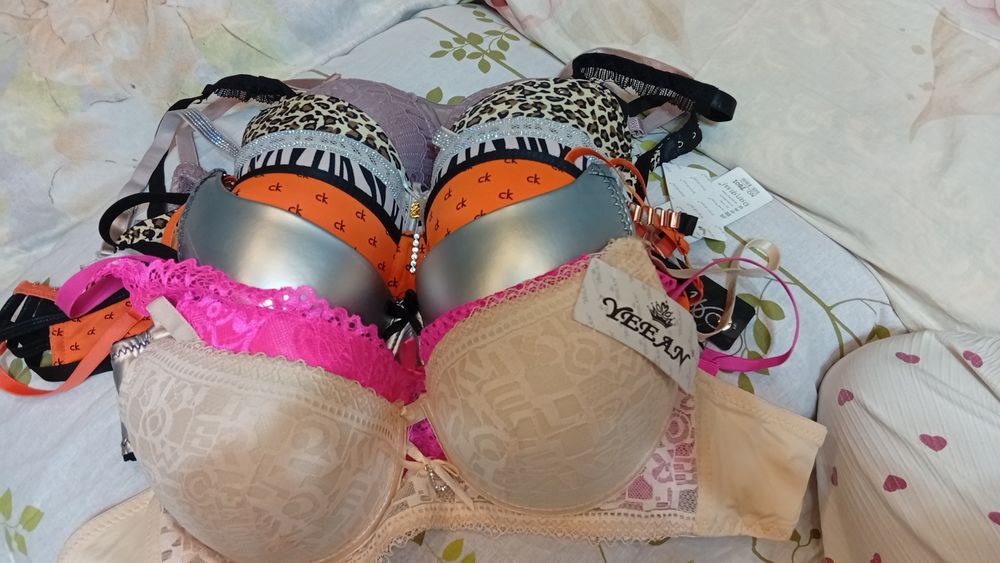 Qizlarning shaxsiy fotosuratlarining shaxsiy jinsiy aloqa fotosuratlari