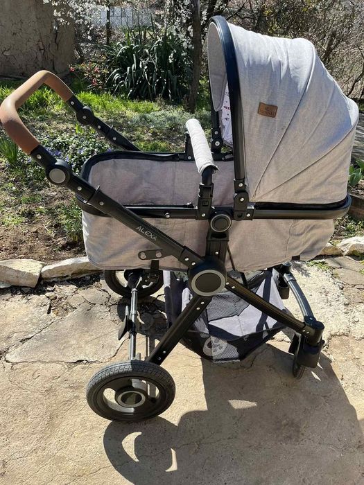 Бебешка количка Lorelli