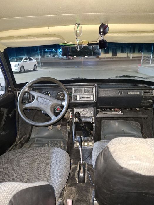 Vaz 2104 pirapani bor  mator moy yemiydi karopkasi omiydi