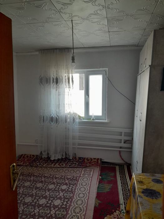 Тұрар ауылында үй сатылады. Құжаттары түгел.