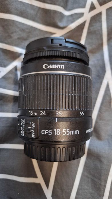 Обектив Canon EF-S 18–55mm