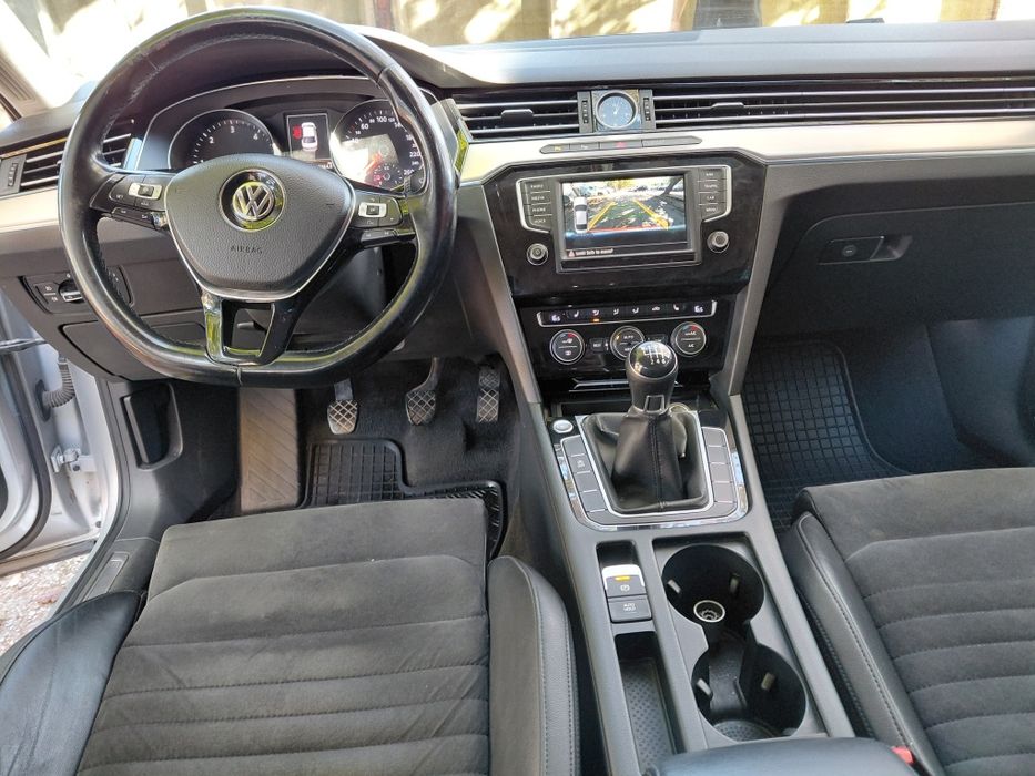 Фолксваген пасат В8.2000 TDI Камера