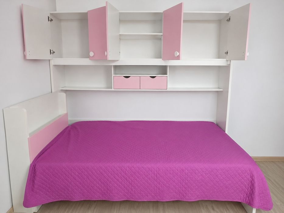 Dormitor complet pentru copii / adolescenți . Livrare cu ridicare personală.