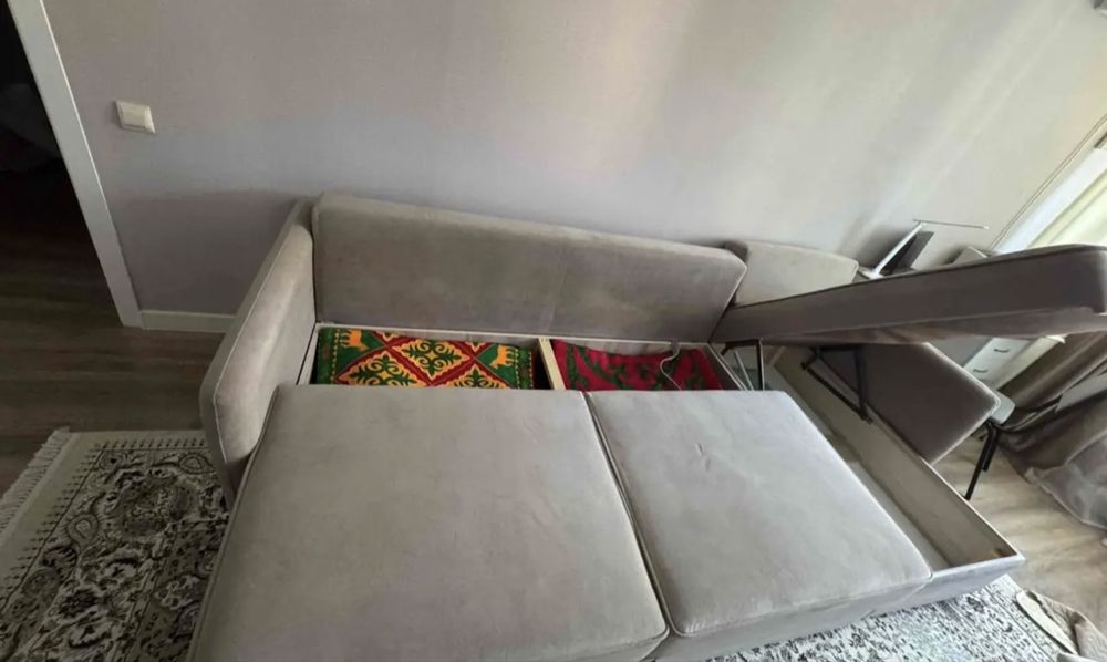 Диван, состояние отличное