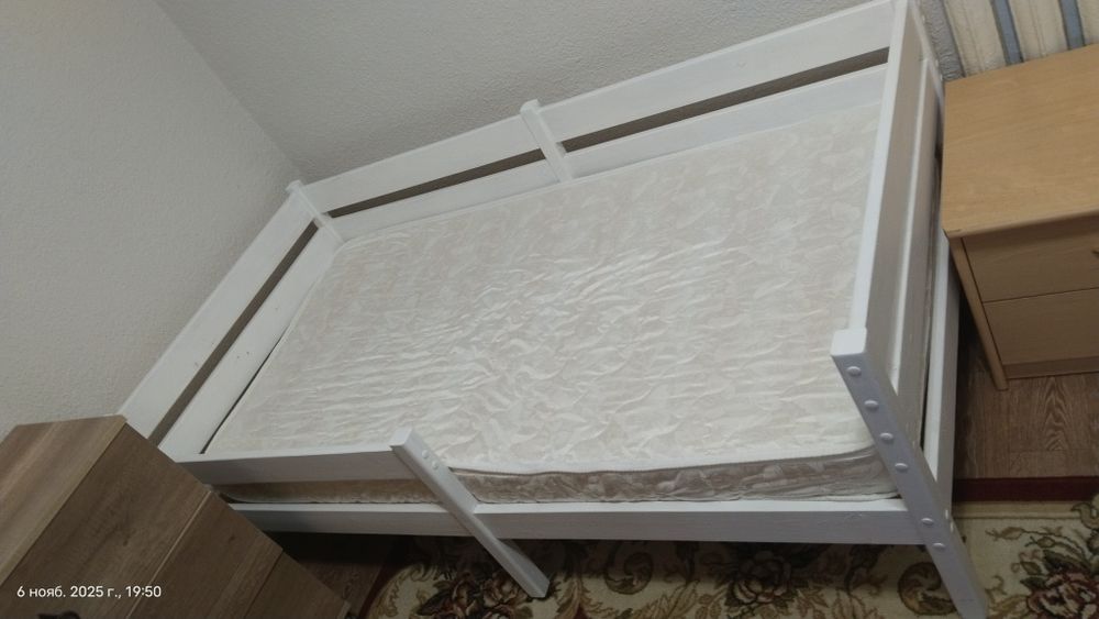 Продам кровать  160*80