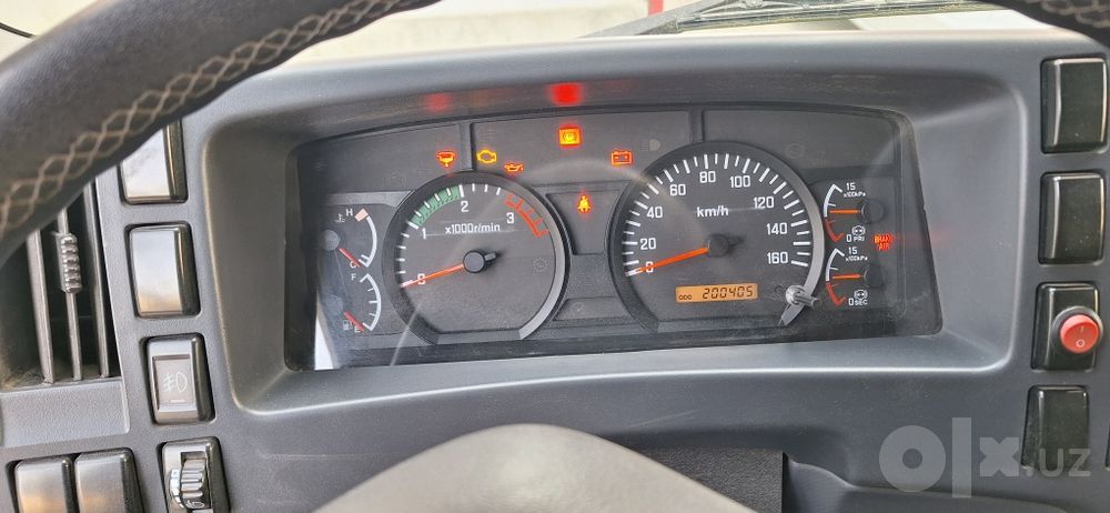 Isuzu 2023 yil  holati  yaxshi