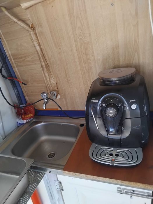 Продавам кемпер за бързо храненe