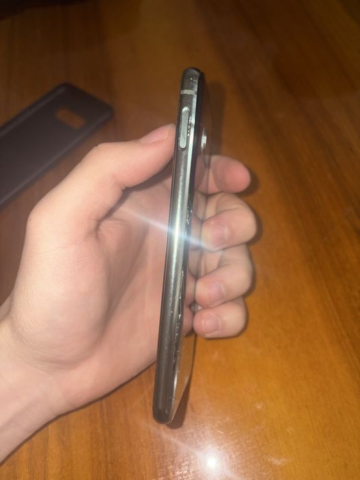 Samsung Galaxy S10e