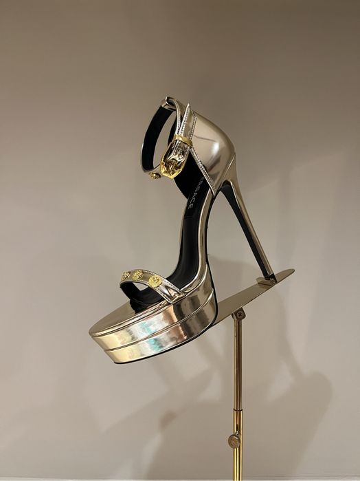 Versace 35-42