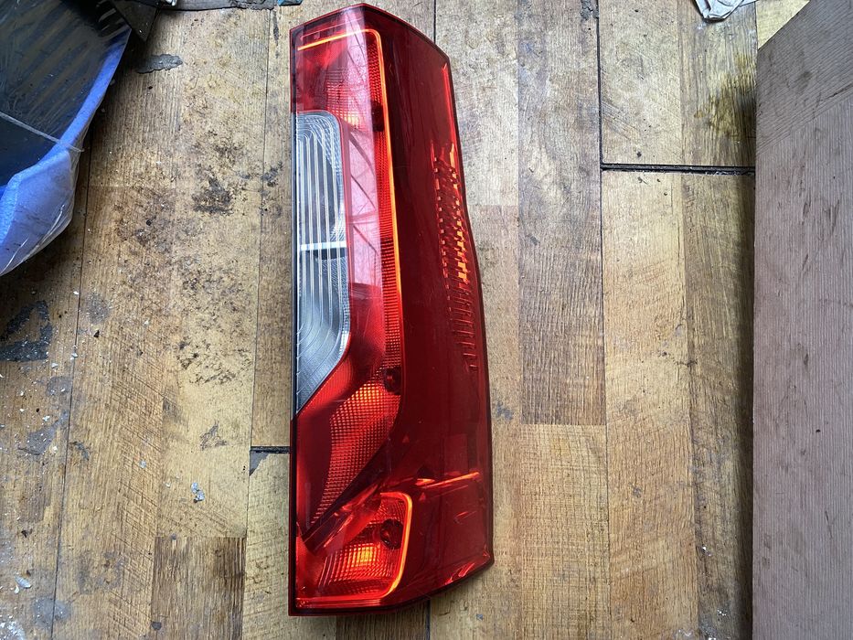 Stop Mercedes Sprinter 3 w907 w910 2019 - 2025 stop Dreapta