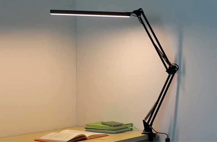 Lampa  LED  de  Birou - Noua