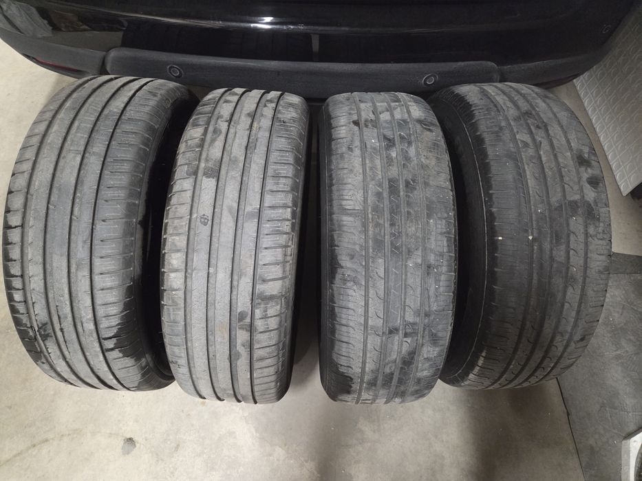 Гуми 225 55 19 2 броя Michelin Pilot Sport SUV / 2 броя  Goodyear Efficient grip SUV