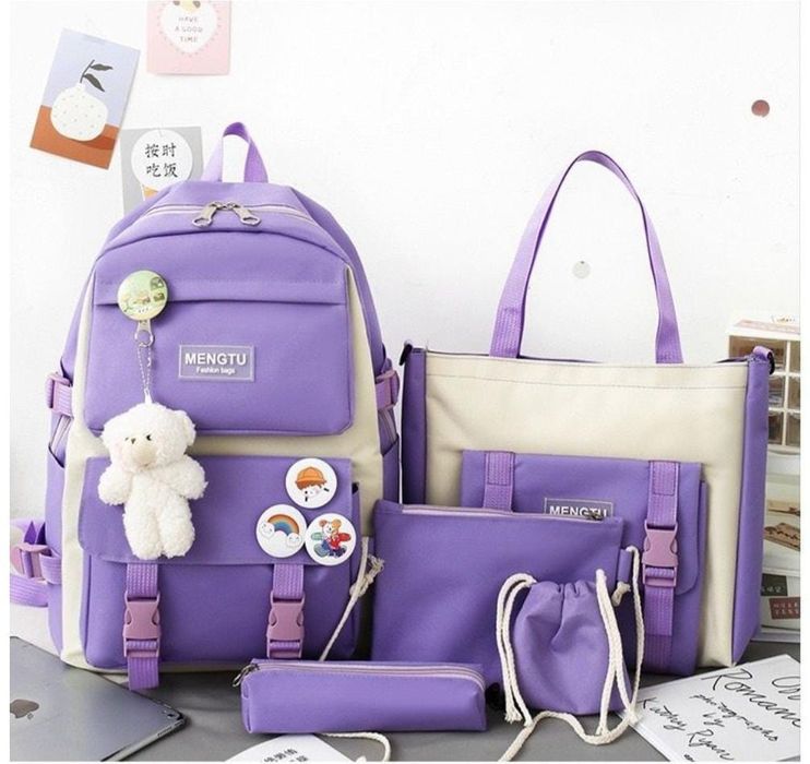 Школьные рюкзаки с сумочкой, пеналом