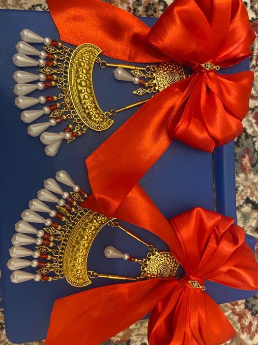 Шаш бауларларға тапсырыс беріңіз