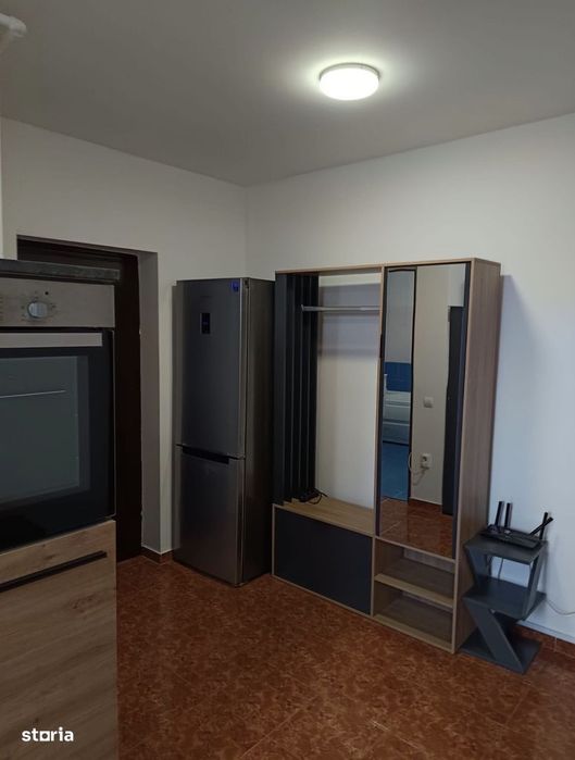 Apartament cu o camera , parcare