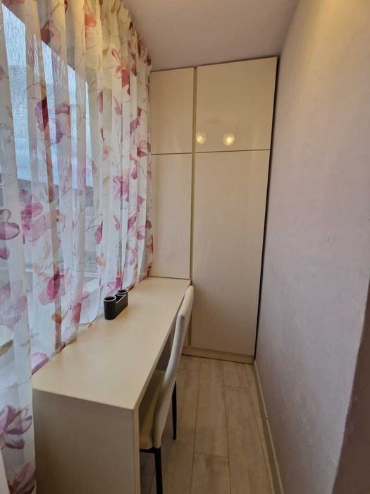 Продава се Тристаен апартамент в Благоевград, Широк център - 156 кв.м за 1000 €/кв.м - Снимка #5