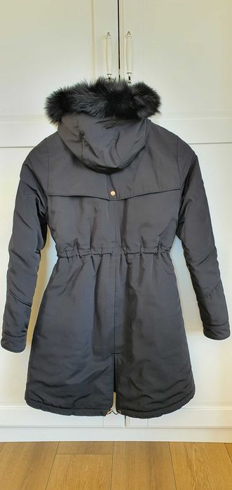 Продавам зимна парка Alessa Walk the Talk  размер XS
