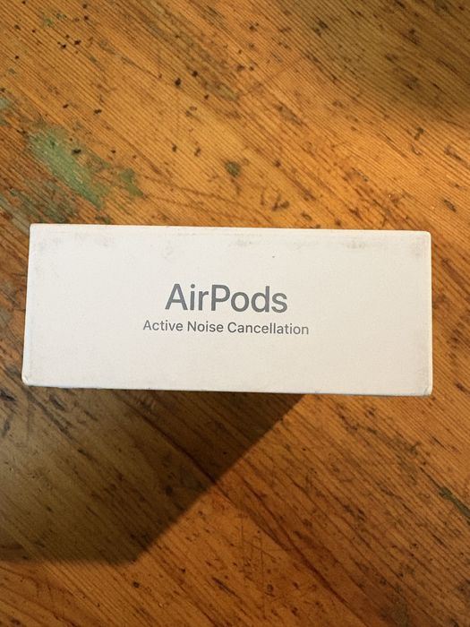 AirPods 4 (ANC)