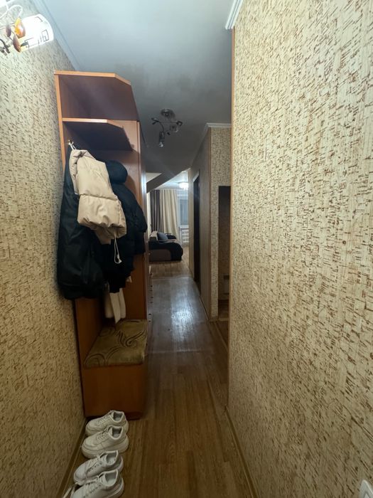 Трёхкомнатная в центре