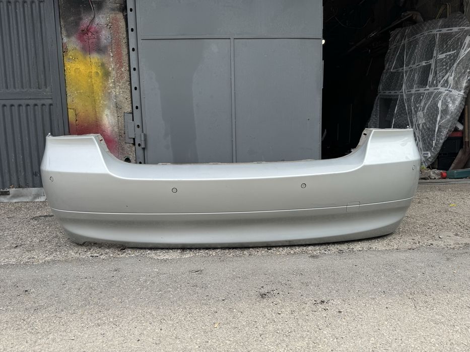 Задна броня за BMW E90