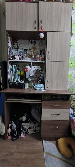 Продам письменный стол