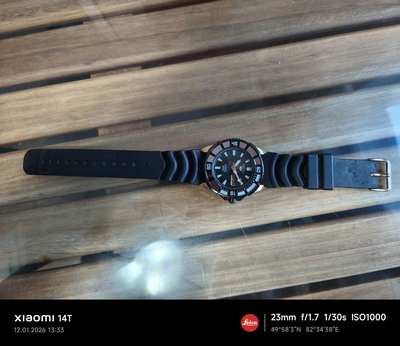 Продам часы SEIKO sports