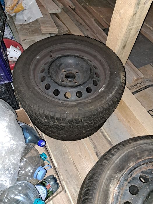 Jante tabla R16 in 4 prezoane 215/55/16