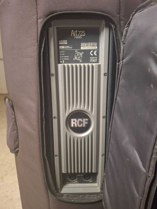 Продавам RCF Колони и  Пулт