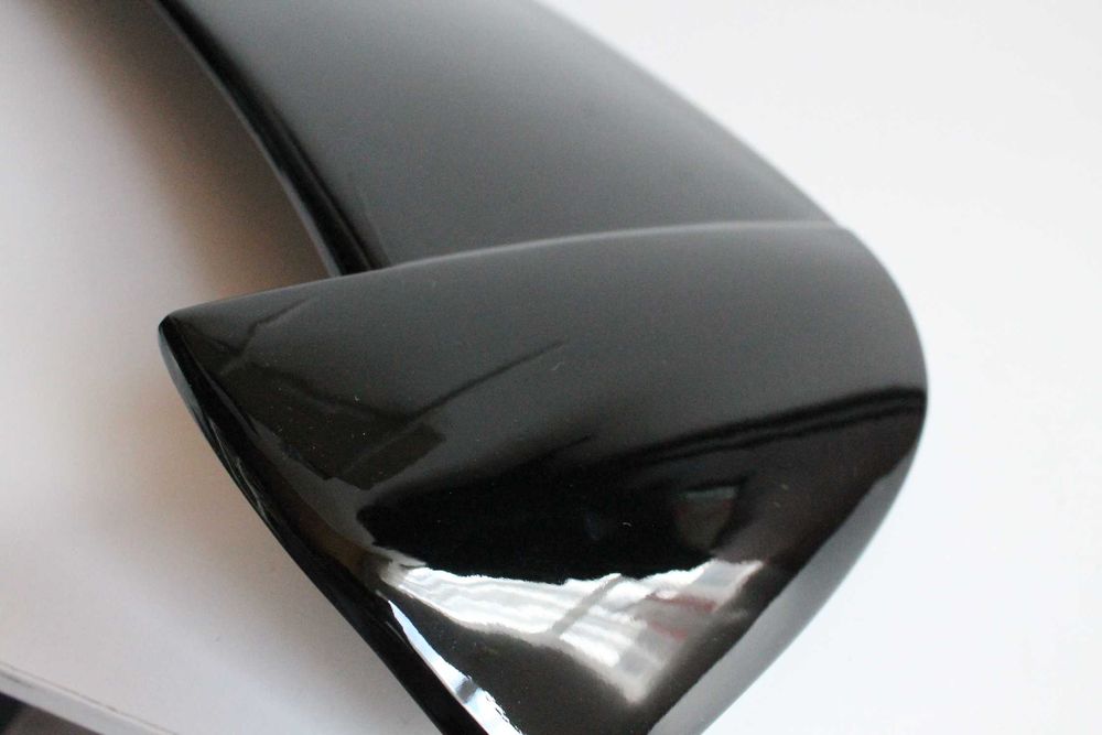 Спойлер Голф 4 Заден Багажник Черен гланц VW Golf Mk4 Тунинг споилер