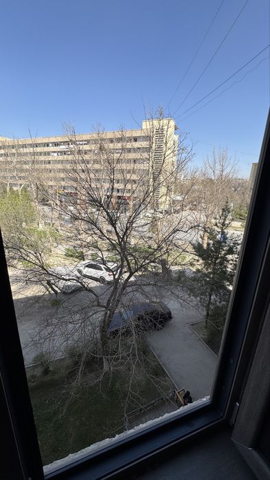 3 хоналик уй Ибн Сино 37 дом 9 кв сотилади