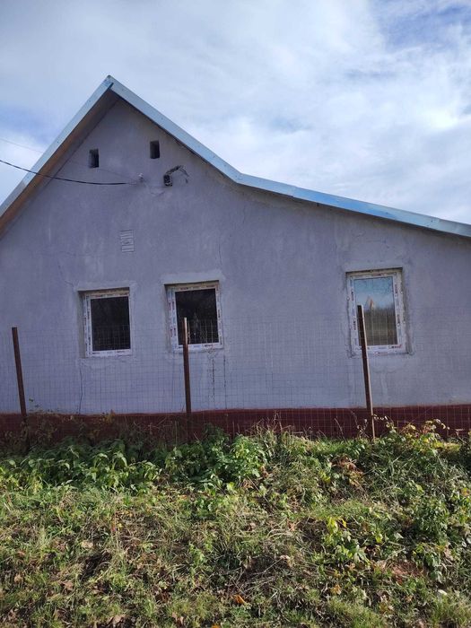 Casă de vânzare in comuna Silindia