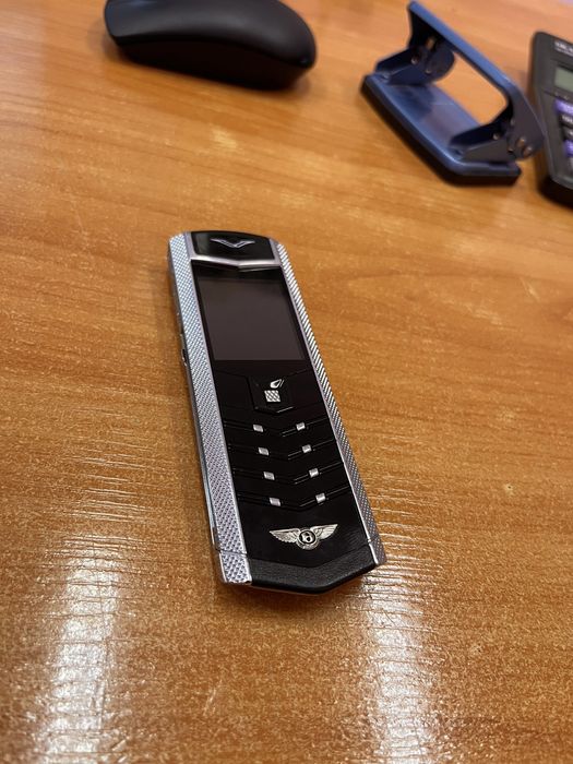 сот телефон VERTU цена 40 000 тенге