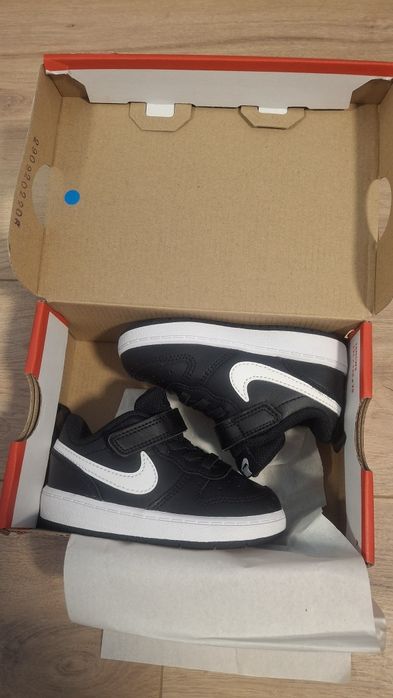 Нова цена!! Детски маратонки Nike