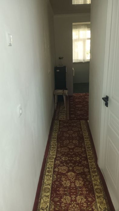 Талаба кизларни ижарага куяман