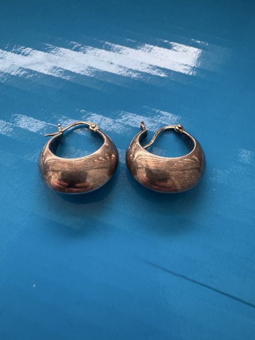 Срочно продаю серги серебряные