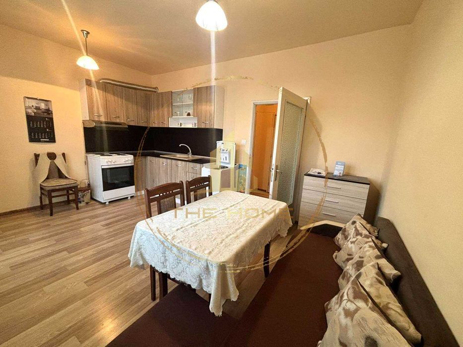 Отлична цена 2 стаен Младост