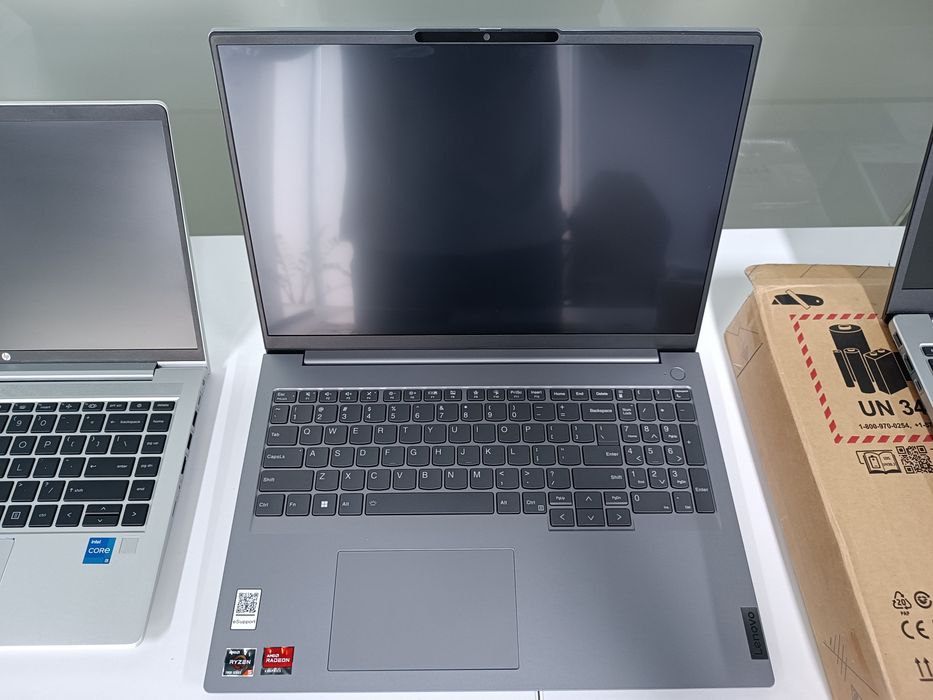 Продается ноутбуки