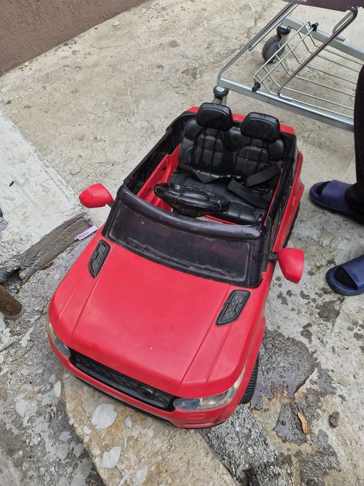 Masina electrica copii ! Trebuie schimbata bateria !