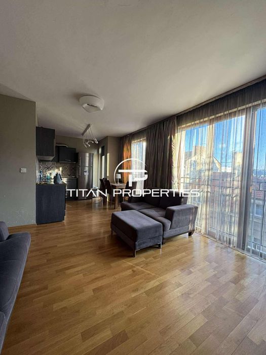 Тристаен апартамент, под наем, Център