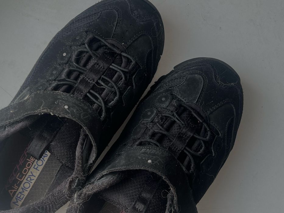 Кроссовки Skechers для девочки