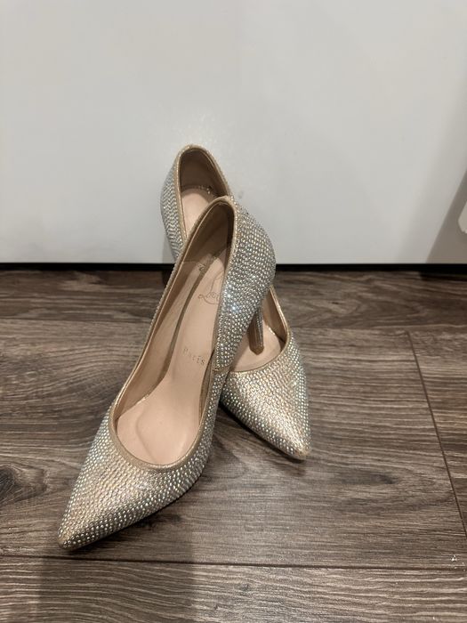 Туфли в стразах как у золушки