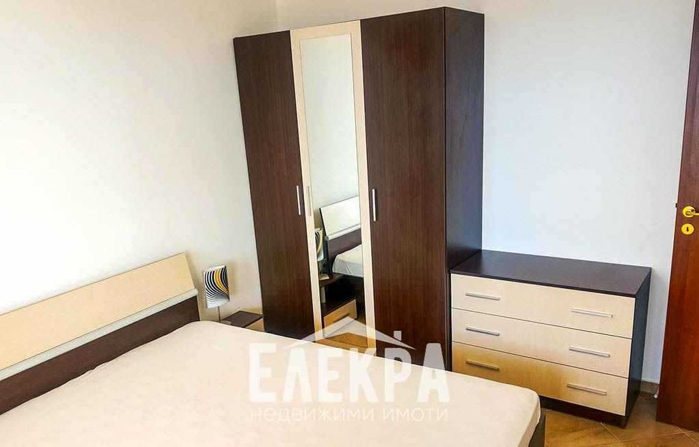 Продава се Двустаен апартамент в Варна, Център - 84 кв.м за 425 €/кв.м - Снимка #5