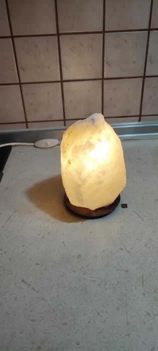 Бяла солна лампа