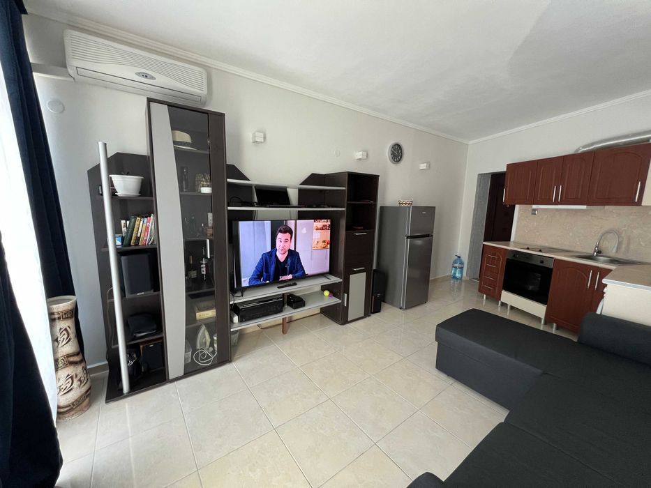 Продава се Двустаен апартамент в Несебър - 57 кв.м за 1193 €/кв.м - Снимка #1