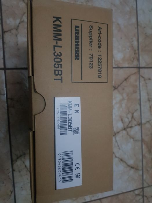 KENWOOD  модел Kмм_L305BT