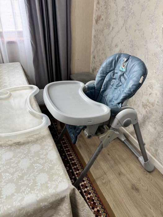 Детское кресло для кормления